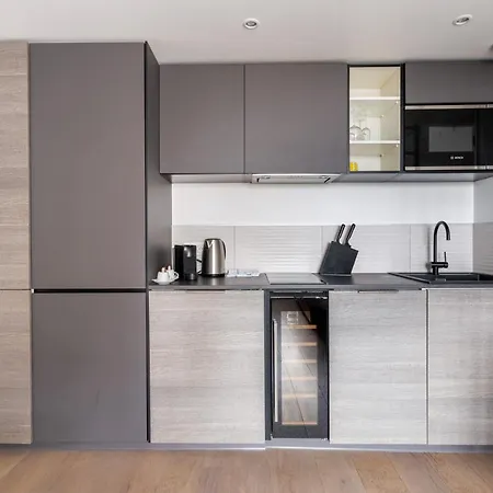 Nuitéejour Centre Jaurès * Le Mans