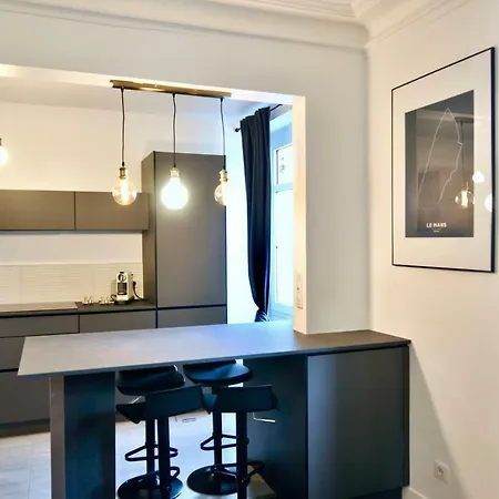 Nuitéejour Centre Jaurès * Le Mans