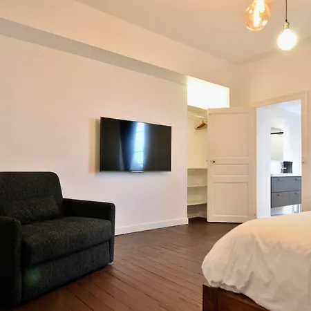 Nuiteejour Centre Jaures *