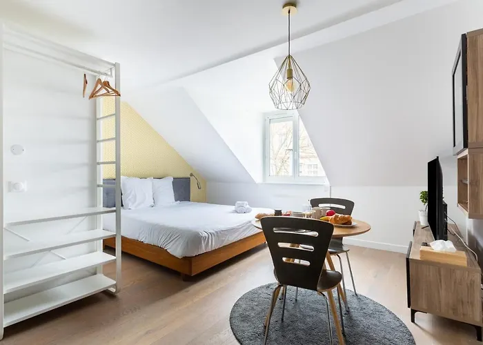 Nuitéejour Centre Jaurès *