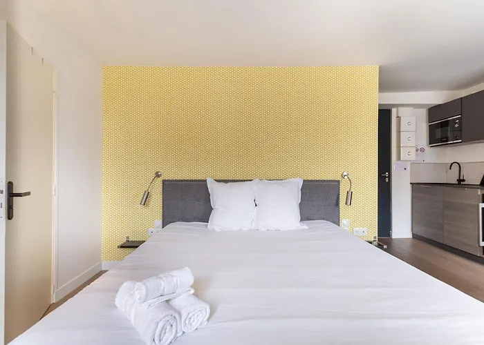 Nuiteejour Centre Jaures *