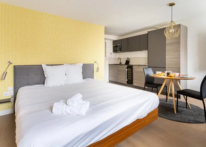 Nuiteejour Centre Jaures Apartament Le Mans